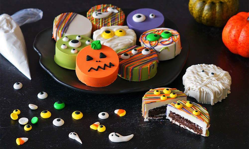 3 Easy Chocolate Covered Oreos For Halloween - The Cookie Countess