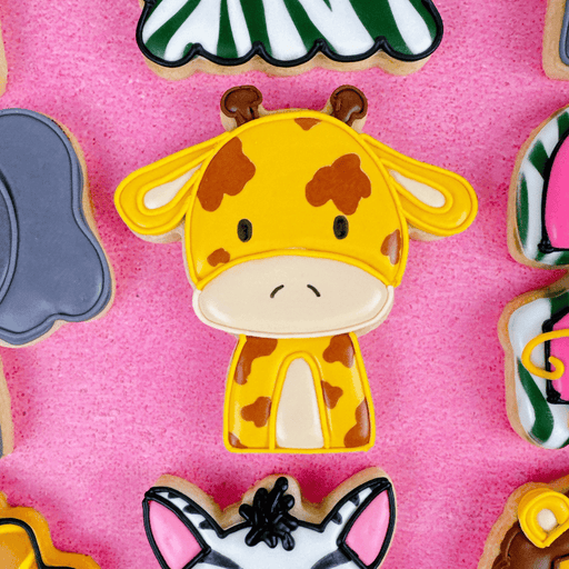 Giraffe Cookie Cutter - The Cookie Countess