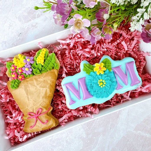 Mom Floral Plaque Cookie Cutter - The Cookie Countess