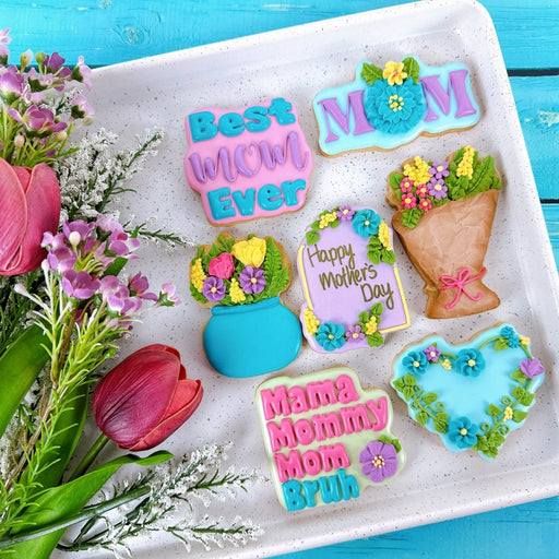 Mom Floral Plaque Cookie Cutter - The Cookie Countess